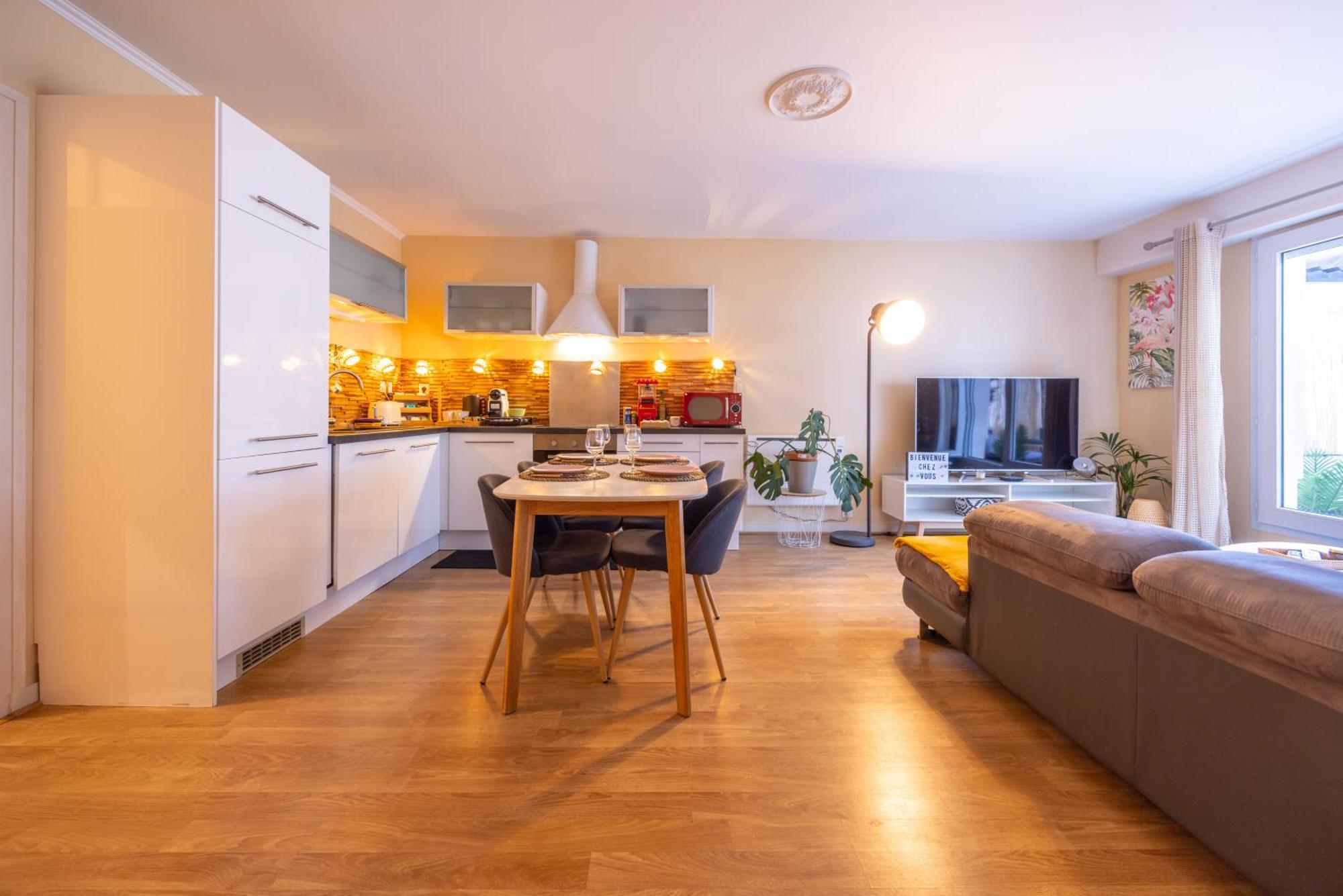 Appartamento Le Coin Du Bonheur Nantes Esterno foto