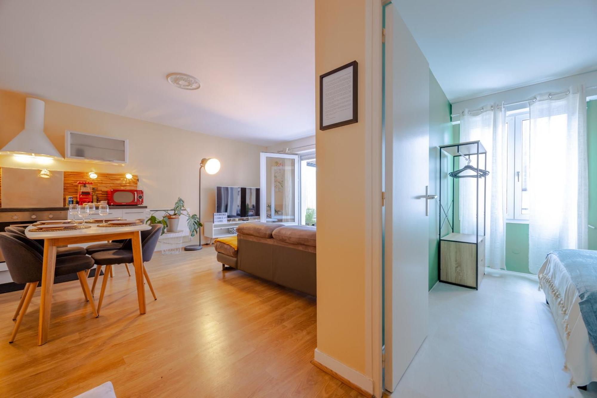 Appartamento Le Coin Du Bonheur Nantes Esterno foto